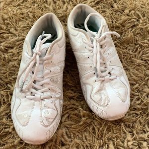 Varsity cheer shoes